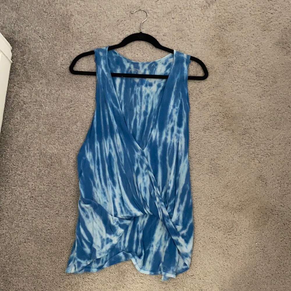 Blue Life V-neck Tank